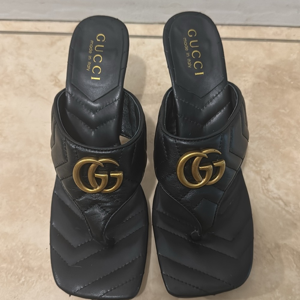 Gucci Marmont GG Padded Chevron Matelasse Black Sandal Heels Black Leather 41 EU